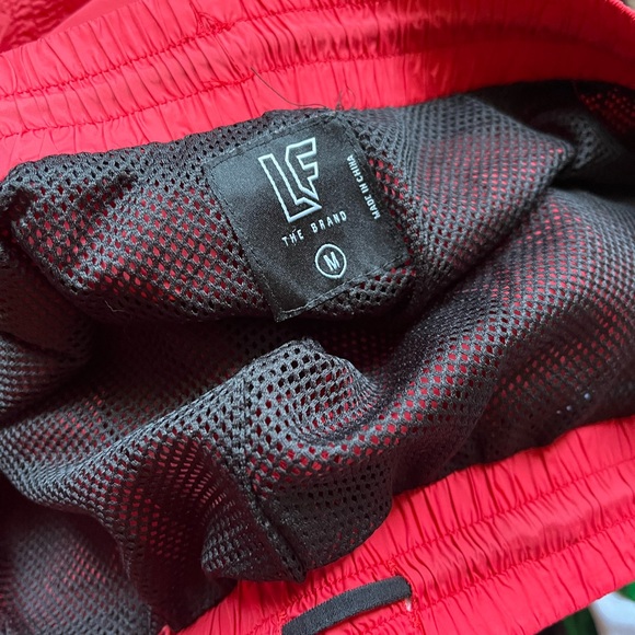 Shorts - Picture 4 of 6